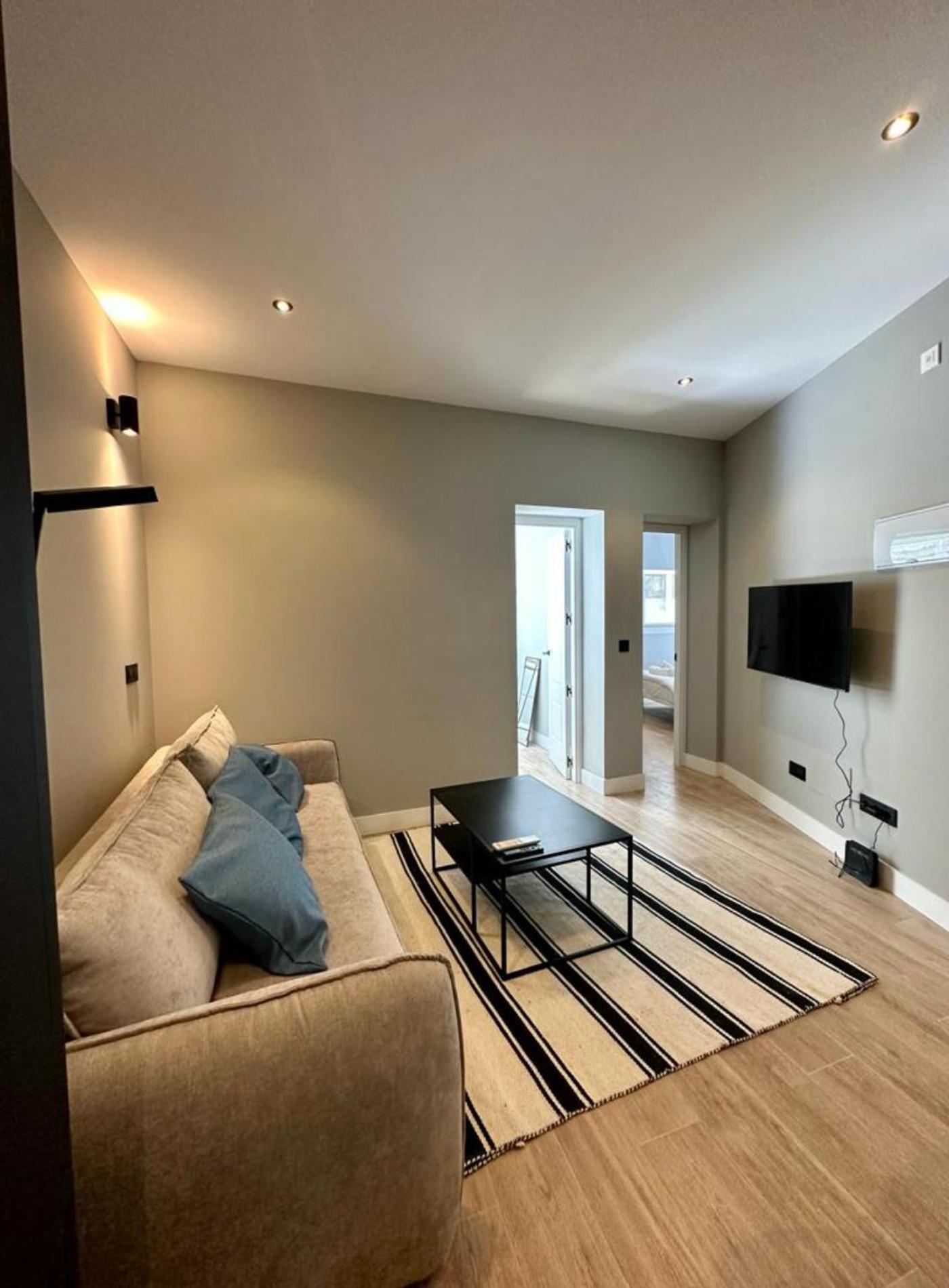 Central Apt De 2Hab Para 5Pax En Calle Silva E2 마드리드 외부 사진